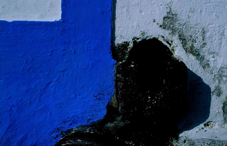 Sem título (da série Basalto Azul Basalto)