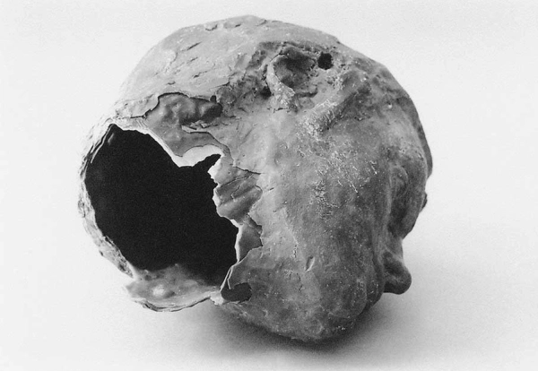 Decapitação da estátua de Auguste Comte (da série Minor Work)